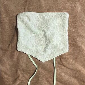 SHEIN Light Green Strapless Top